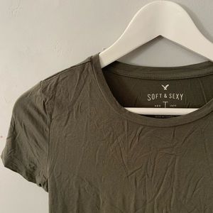 Army green cropped baby T-shirt
